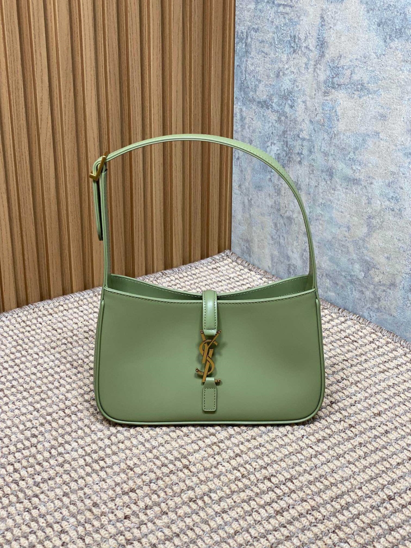 Y51 hobo bags